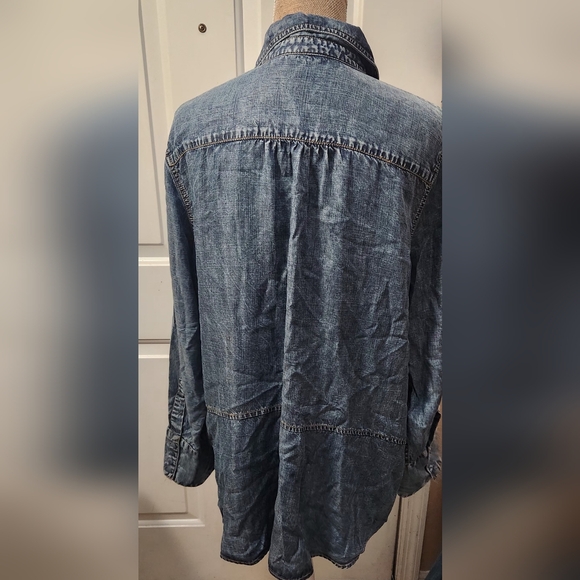Soft Surroundings Denim Embroidered Blouse Size 2X - Picture 2 of 7
